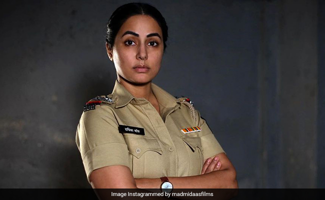 <i>Seven One</i> First Look: Meet Hina Khan As Inspector Radhika Shroff