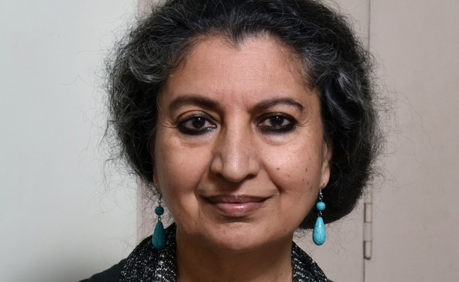 "Hindi Is My Comfort Language": International Booker Winner Geetanjali Shree