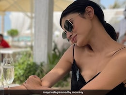 "Bon Appetite," Says Mouni Roy As She Gorged On This Italian Dish; See Pics