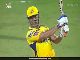 धोनी ने दिखाया अपना दम, आख़िरी 4 गेंदों में बनाए 16 रन, लोगों ने कहा- महिया मार रहा है धोनी ने दिखाया अपना दम, आख़िरी 4 गेंदों में बनाए 16 रन, लोगों ने कहा- महिया मार रहा है