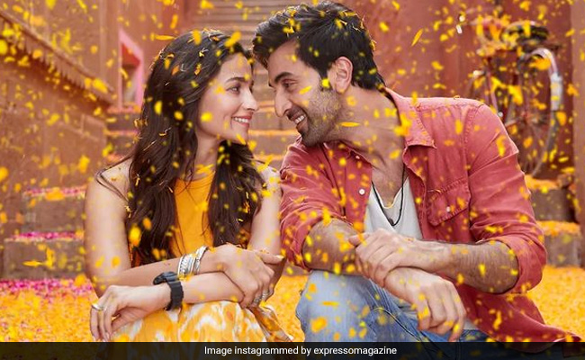 Is Alia Bhatt Missing Husband Ranbir Kapoor? Here's What Her Sunday Mood Indicates