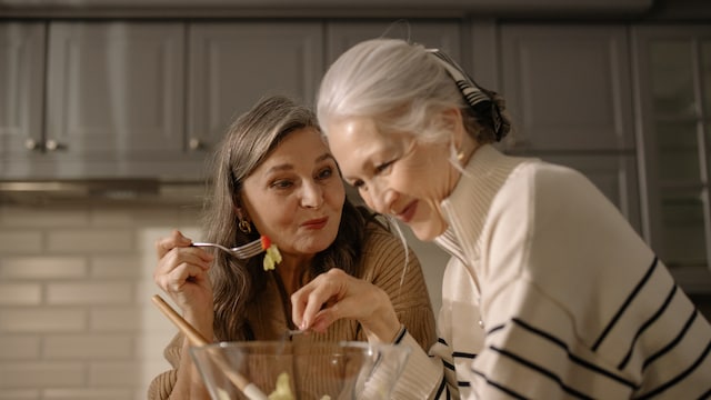 Nutritionist Suggests Four Simple Food Swaps To Boost Parents’ Longevity