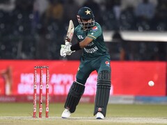 Dinesh Karthik's Big Prediction For Pakistan Star Babar Azam