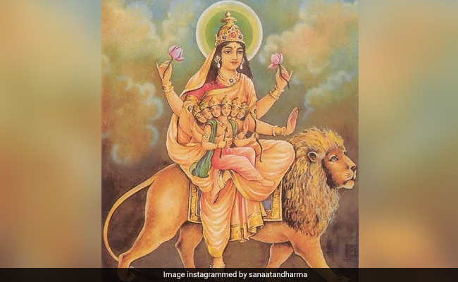 Navratri 5th Day Bhog: नवरात्रि के पांचवे दिन मां स्कंदमाता को लगाएं इस चीज का भोग, नोट करें रेसिपी, पूजन विधि और मंत्र