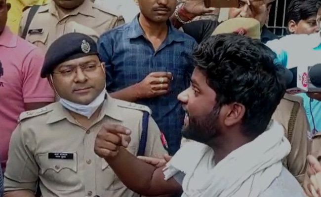 प्रयागराज में एक और सामूहिक हत्या, 2 साल की मासूम समेत एक ही परिवार के पांच लोगों का बेरहमी से मर्डर