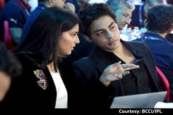 KKR ने Auction से पहले ही कर दी थी बड़ी भूल, Retained खिलाड़ियों ने किया कोलकाता का बेड़ा गर्क KKR ने Auction से पहले ही कर दी थी बड़ी भूल, Retained खिलाड़ियों ने किया कोलकाता का बेड़ा गर्क