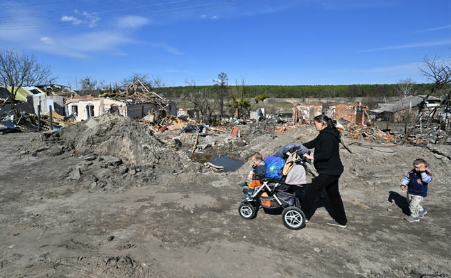 Ukrainian Girls Cutting Hair To Avoid Being Raped By Russians: Official