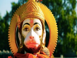 हनुमान भक्त मंगलवार के दिन इस विधि से पढ़ें Hanuman Chalisa, बजरंग बली की बनी रहेगी कृपा और सभी कष्टों से मिलेगी मुक्ति हनुमान भक्त मंगलवार के दिन इस विधि से पढ़ें Hanuman Chalisa, बजरंग बली की बनी रहेगी कृपा और सभी कष्टों से मिलेगी मुक्ति