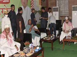 नीतीश कुमार ने मस्जिदों से लाउडस्पीकर हटाने को कहा 'फ़ालतू' बात नीतीश कुमार ने मस्जिदों से लाउडस्पीकर हटाने को कहा 'फ़ालतू' बात