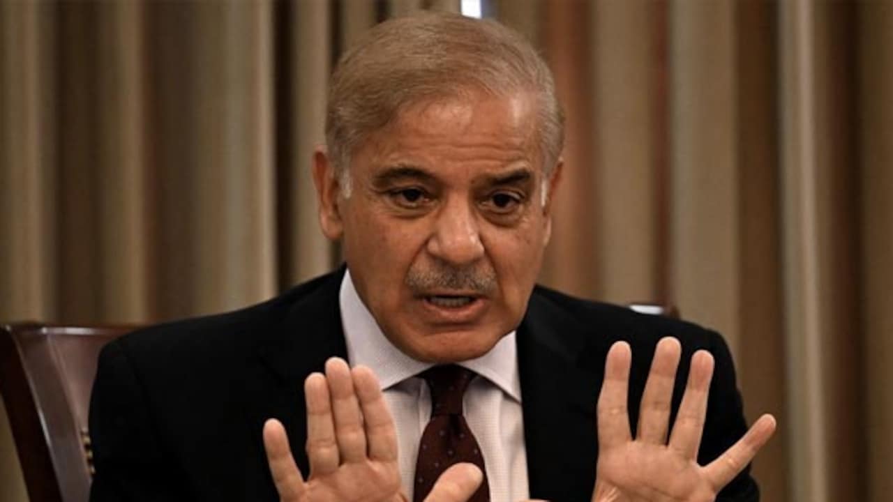 Pakistan announces austerity measures, cutting fuel for government vehicles amid rising fuel prices