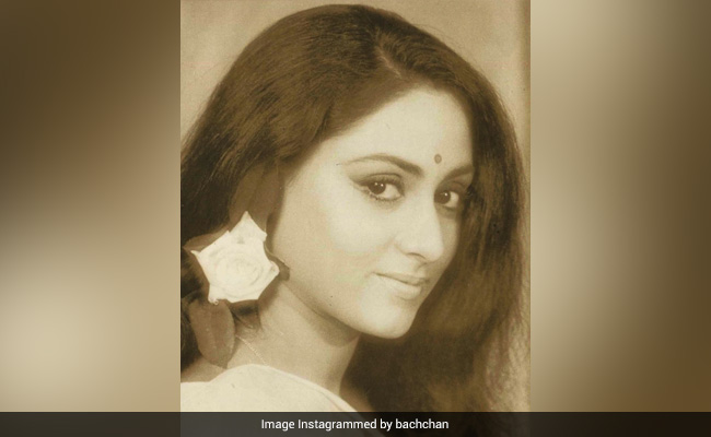 On Jaya Bachchan's Birthday, Abhishek, Shweta And Navya Wished Her With Throwbacks