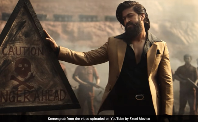 Allu Arjun Gave A Big Shout Out To <i>KGF: Chapter 2</i>. Yash's Reply