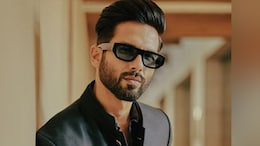 Shahid Kapoor Reacts To Fan's Pic Of 'Kabir Singh' Coffee House