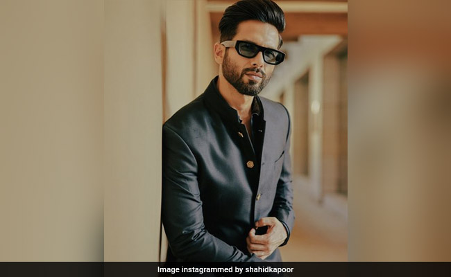 Shahid Kapoor Looks Dapper In Black Suit. The Internet Is Smitten