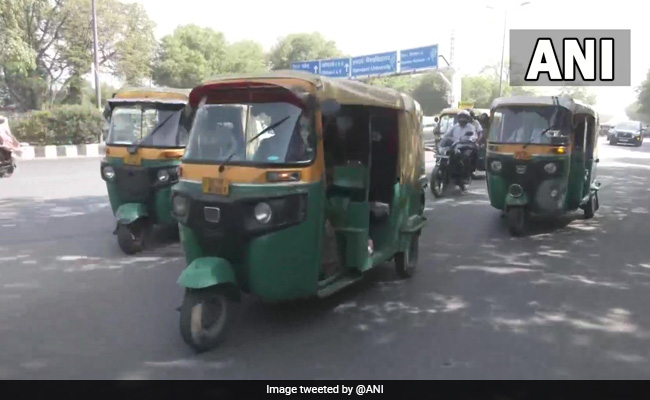 Delhi Auto Drivers Protest Rising CNG Prices, Announce Strike On April 18
