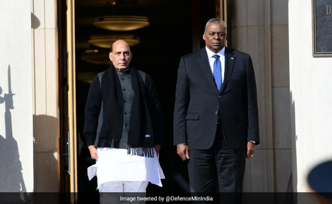 Defence Minister Rajnath Singh Gets Enhanced Honour Cordon At Pentagon