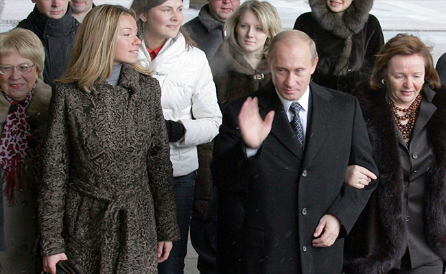 All About Maria and Katerina, Putin's 2 Daughters Sanctioned By US