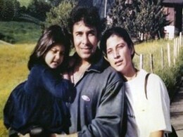 दीपक तिजोरी की बेटी हैं बहुत खूबसूरत और स्टाइलिश, साड़ी में ताजा PHOTOS देख फैंस ने दबाई दांतों तले उंगली दीपक तिजोरी की बेटी हैं बहुत खूबसूरत और स्टाइलिश, साड़ी में ताजा PHOTOS देख फैंस ने दबाई दांतों तले उंगली