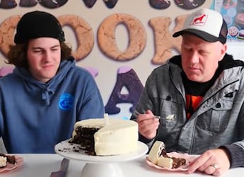 Watch: YouTube Chef Tries AI's Recipe To Make Giant Oreo Cake Watch: YouTube Chef Tries AI's Recipe To Make Giant Oreo Cake