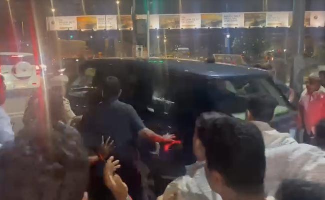 BJP Leader Alleges Attack Near Uddhav Thackeray Home, SUV Damaged