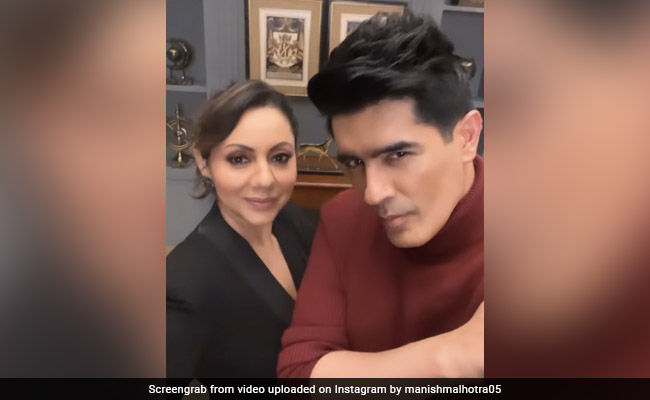 Gauri Khan And Manish Malhotra Tried Viral Instagram Trend. They "Got It In The End"