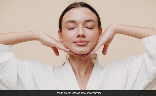 Here's Your Guide To Simple Facial Exercises For A Firmer Face