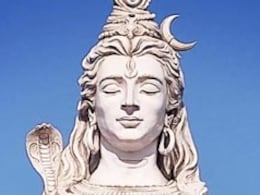 मार्च में किस दिन रखा जाएगा प्रदोष व्रत, जानिए पूजा का शुभ मुहूर्त और महादेव को प्रसन्न करने की विधि मार्च में किस दिन रखा जाएगा प्रदोष व्रत, जानिए पूजा का शुभ मुहूर्त और महादेव को प्रसन्न करने की विधि
