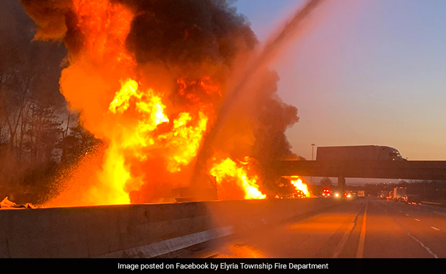 Video Captures Explosion of Truck After Collision With Another Vehicle In US