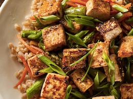 Watch: Indian Post-Workout Meals Recommended By Expert Nutritionist Watch: Indian Post-Workout Meals Recommended By Expert Nutritionist