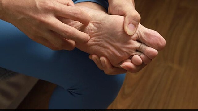 Dehydration can cause a drop in sodium levels which can result in tingling in hands and feet