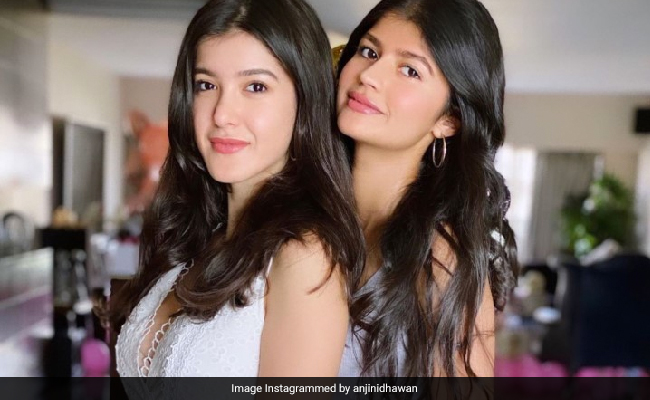 Shanaya And Khushi Kapoor's Adorable Birthday Posts For Anjini Dhawan