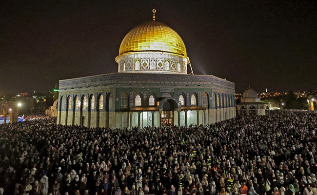 12 Injured In Clashes At Jerusalem's Al-Aqsa Mosque: Report