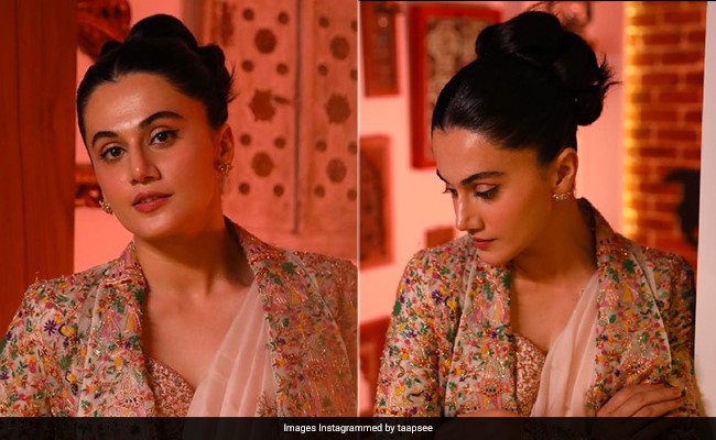 ताप्सी पन्नू ने साड़ी को पहना नए अंदाज में, उनका ये स्टाइल आप भी कर सकती हैं कॉपी
