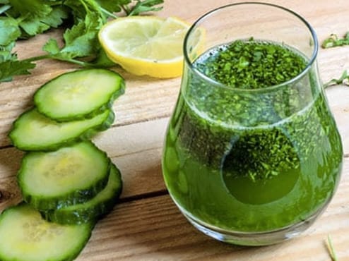 पालक एवोकाडो स्मूदी Recipe