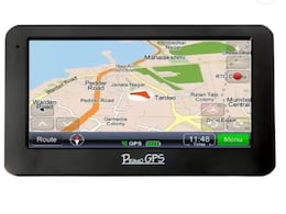 7 Budget-Friendly Navigation Devices Essential For Every Road Trip 7 Budget-Friendly Navigation Devices Essential For Every Road Trip