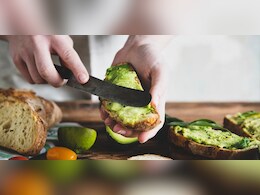 Kid's Lunchbox Recipe: बच्चे के लिए बनाएं टेस्टी एवोकाडो टोस्ट, नोट करें ये वाली रेसिपी, चाटते रह जाएंगे उंगली