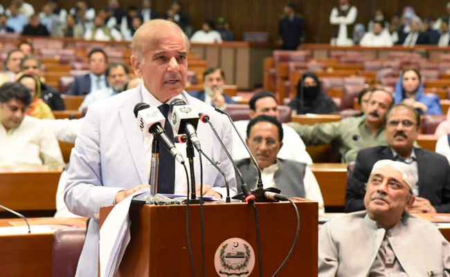 पाकिस्&zwj;तान ने फिर अलापा कश्&zwj;मीर राग, UNGA के मंच से भारत पर लगाया सीमित युद्ध की तैयारी करने का आरोप