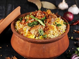 How To Make Hyderabadi Murgh Dum Biryani - A Wholesome Biryani Recipe You Must Try