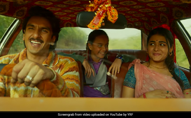 <i>Jayeshbhai Jordaar</i>: It's Ranveer Singh Vs A Very Problematic World