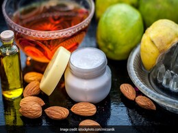 घर पर इन 3 तरीकों से बनाएं नाइट क्रीम, अगली सुबह दमकता हुआ दिखेगा चेहरा  घर पर इन 3 तरीकों से बनाएं नाइट क्रीम, अगली सुबह दमकता हुआ दिखेगा चेहरा