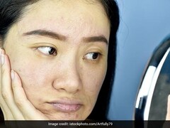 सर्दियों की शुष्क हवाओं से रूखी दिखती है त्वचा, तो नमी बनाए रखने के लिए इन 7 बातों का ध्यान रखना है जरूरी 