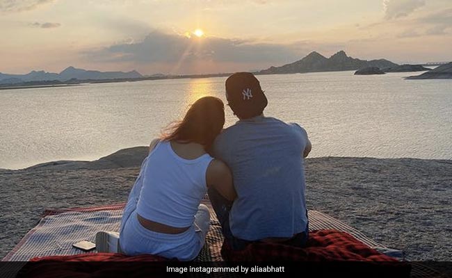 A Timeline Of Alia Bhatt And Ranbir Kapoor's Romance