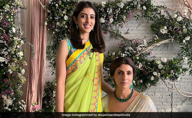 Ranbir Kapoor, Alia Bhatt Wedding: Navya Naveli And Mom Shweta Bachchan's <i>Sarees</i>. Bonus - Navya's <i>Mehendi</i>