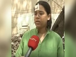 EXCLUSIVE: "मुझे ईंट फेंककर मारी..." - JNU झड़प में घायल स्टूडेंट अख्तरिसता अंसारी से बातचीत EXCLUSIVE: "मुझे ईंट फेंककर मारी..." - JNU झड़प में घायल स्टूडेंट अख्तरिसता अंसारी से बातचीत