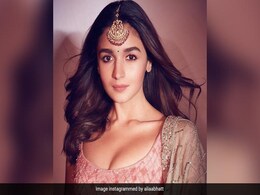 आलिया भट्ट इस डिजाइनर की ड्रेस में बनेंगी रणबीर कपूर की दुल्हन, पढ़ें पूरे डिटेल्स आलिया भट्ट इस डिजाइनर की ड्रेस में बनेंगी रणबीर कपूर की दुल्हन, पढ़ें पूरे डिटेल्स