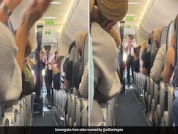 Viral Video: Passengers Celebrate As Pilot Announces Face Masks Are Now Optional On US Airlines Viral Video: Passengers Celebrate As Pilot Announces Face Masks Are Now Optional On US Airlines