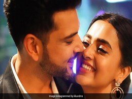 एक दूजे के प्यार में डूबे नजर आए तेजस्वी प्रकाश और करण कुंद्रा,शेयर कीं रोमांटिक तस्वीरें एक दूजे के प्यार में डूबे नजर आए तेजस्वी प्रकाश और करण कुंद्रा,शेयर कीं रोमांटिक तस्वीरें