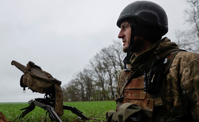 Russia Intensifies Offensive In Ukraine's East, Several Villages Captured