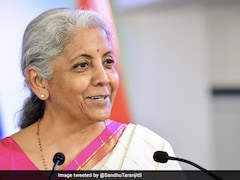 बजट 2026-27 में महिलाओं के लिए बड़े ऐलान, हर जिले में हॉस्‍टल और SHE Marts के अलावा म‍िले ये तोहफे