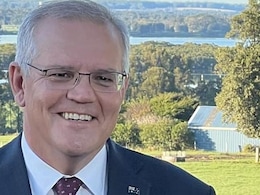 Australian Prime Minister Cooks Desi Meal To Celebrate Trade Agreement With India